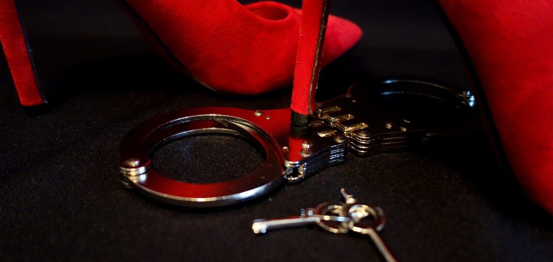 handcuff, high heels, eroticism